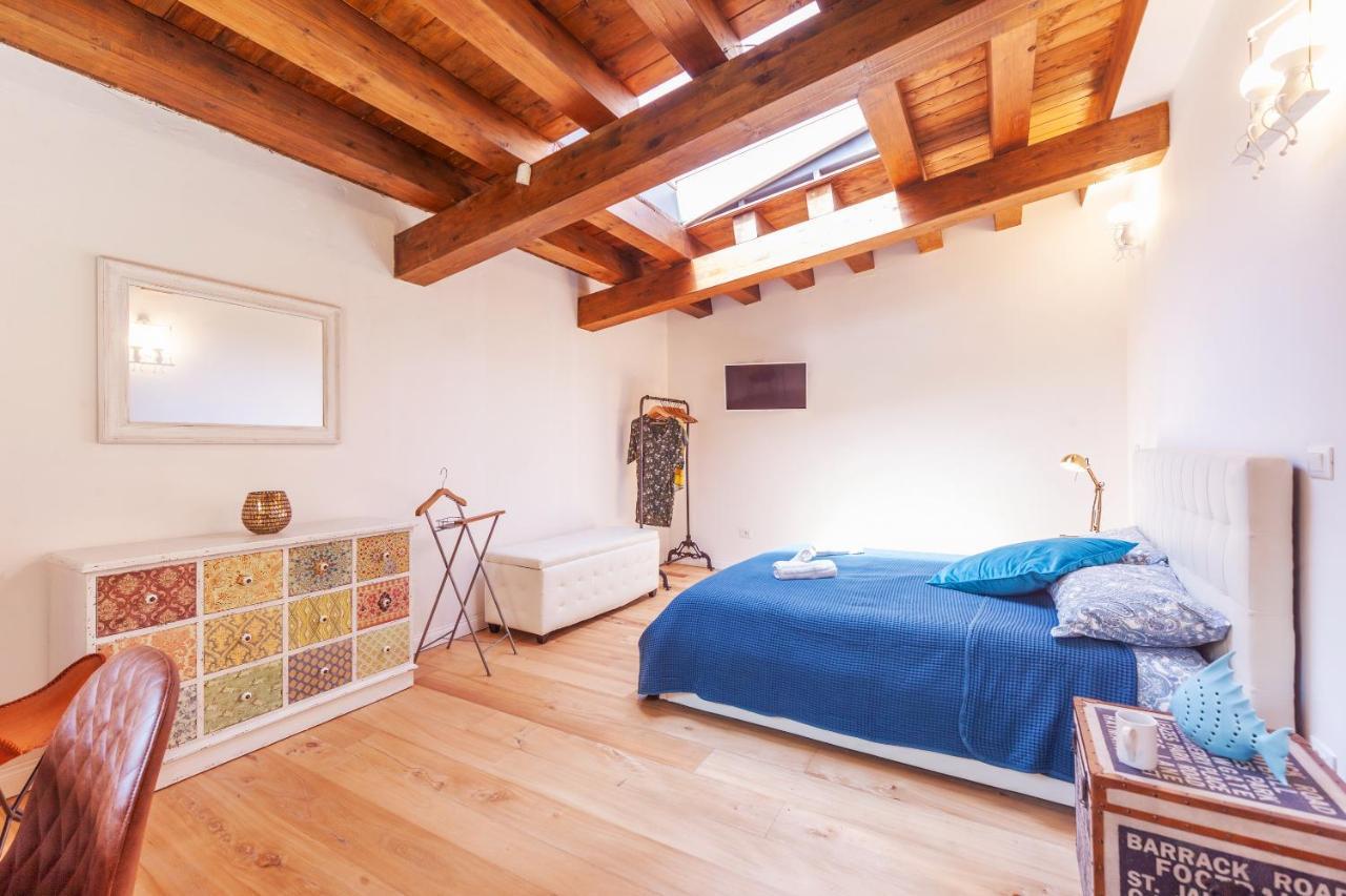 Vakalu-Piazza Duomo Charming Apartment Syrakus Exterior foto